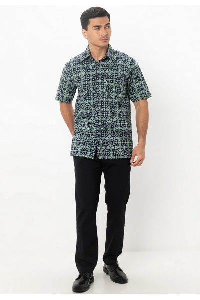 TUSCA MEN | Eusoff Short Sleeves Batik Shirt in Blue